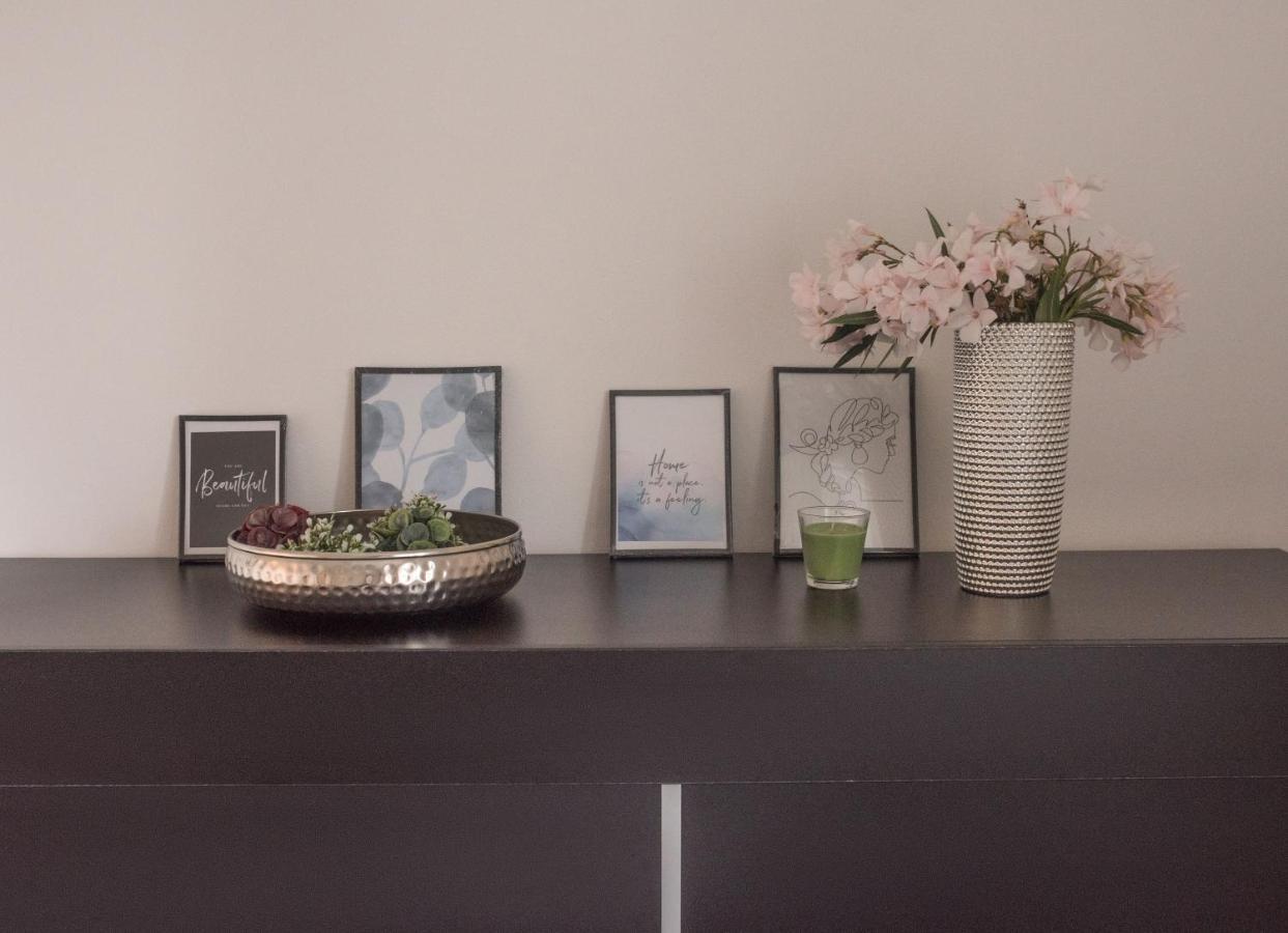 Apartmani Stones Sutivan I エクステリア 写真
